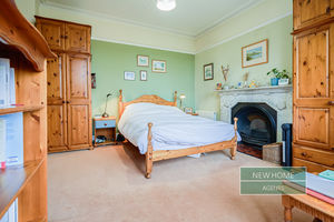 Photo 21- click for photo gallery